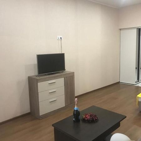 Gagarin Plaza Apartment Odesa Exterior foto